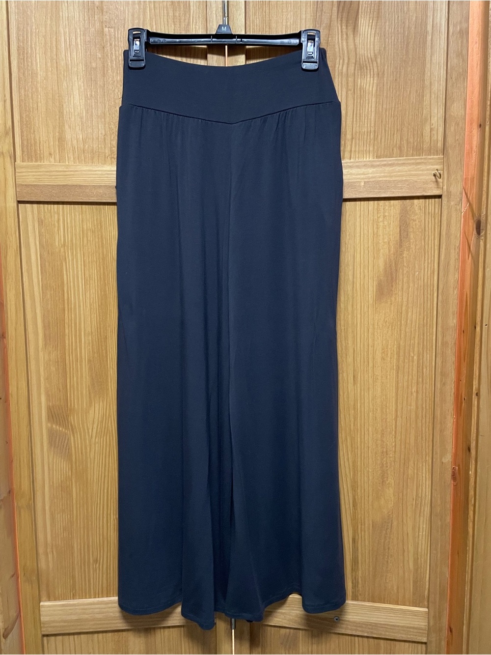 Sacred Threads Cropped Wide Leg Dark Gray Pull-On Pants - Picture 5 of 7